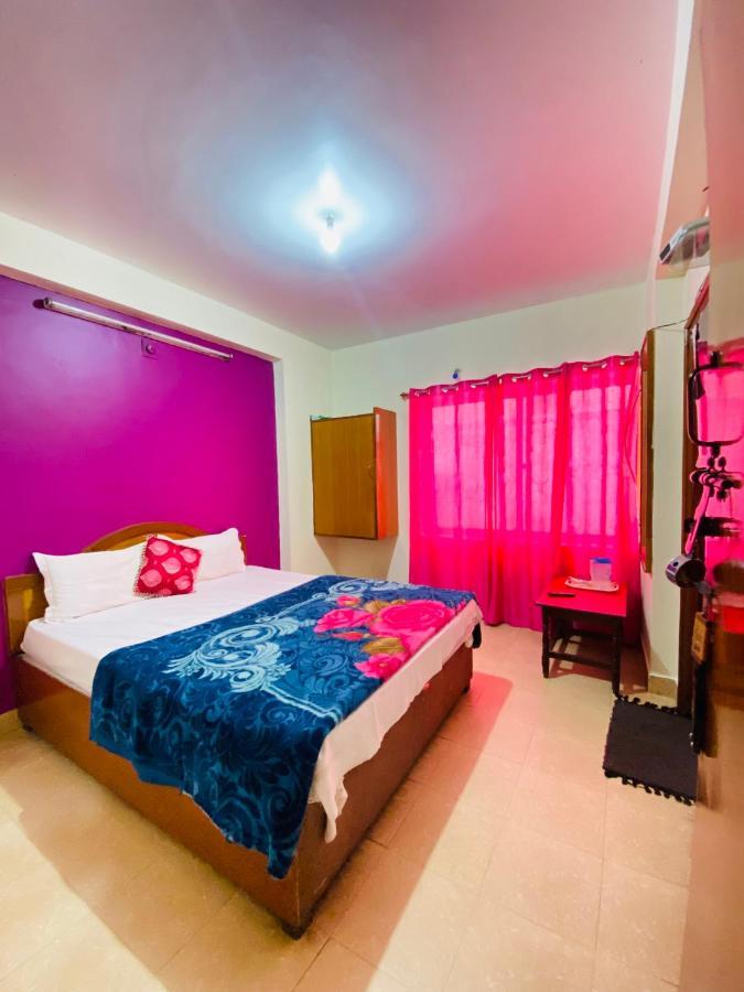 Hotel Nakshatra ウーティ エクステリア 写真